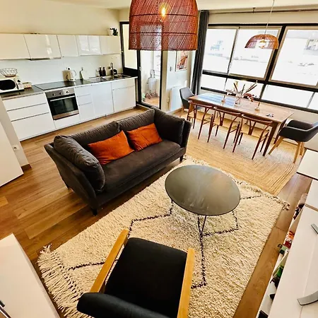 Chic In A Listed District * Bordeaux
